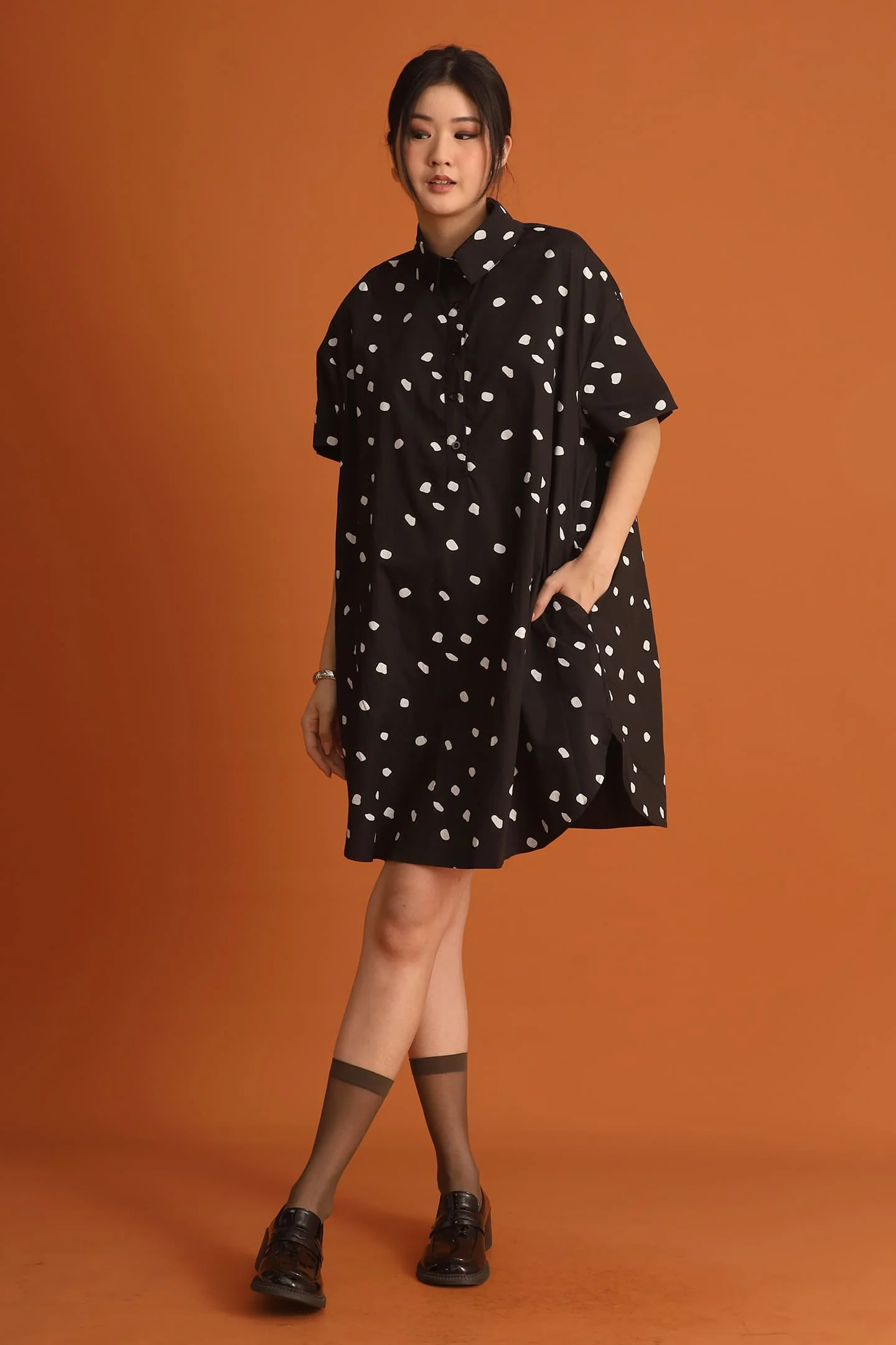 CHOSEN &ndash; Da Hee Polkadot Shirt Dress