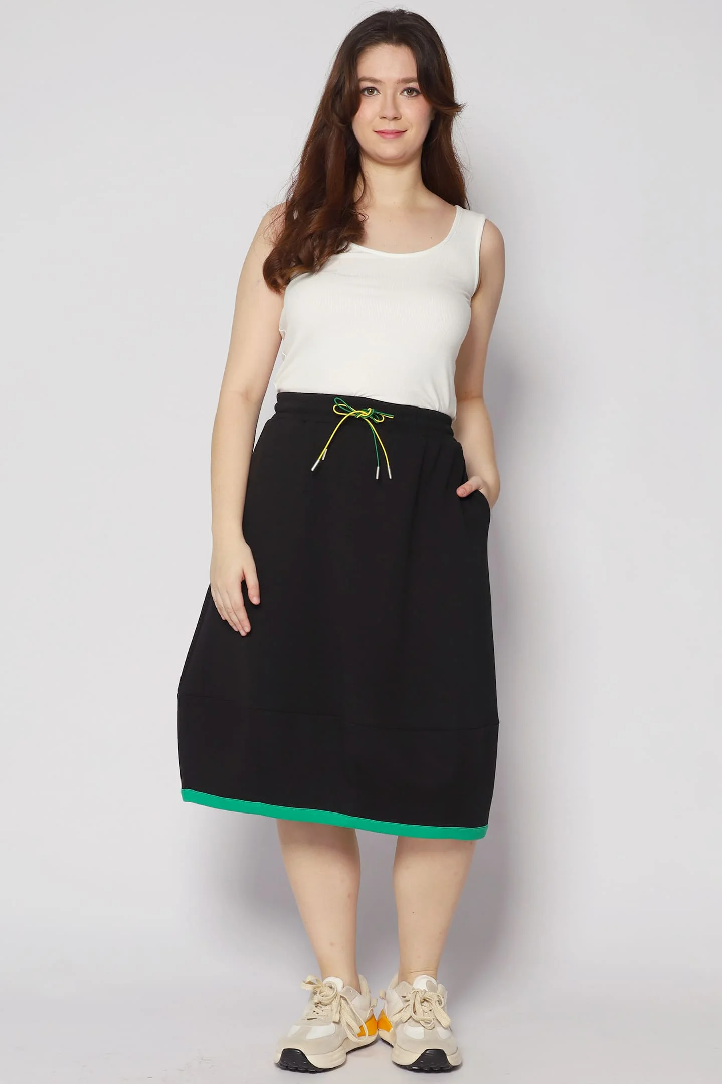 Piper Trimming Skirt in Black