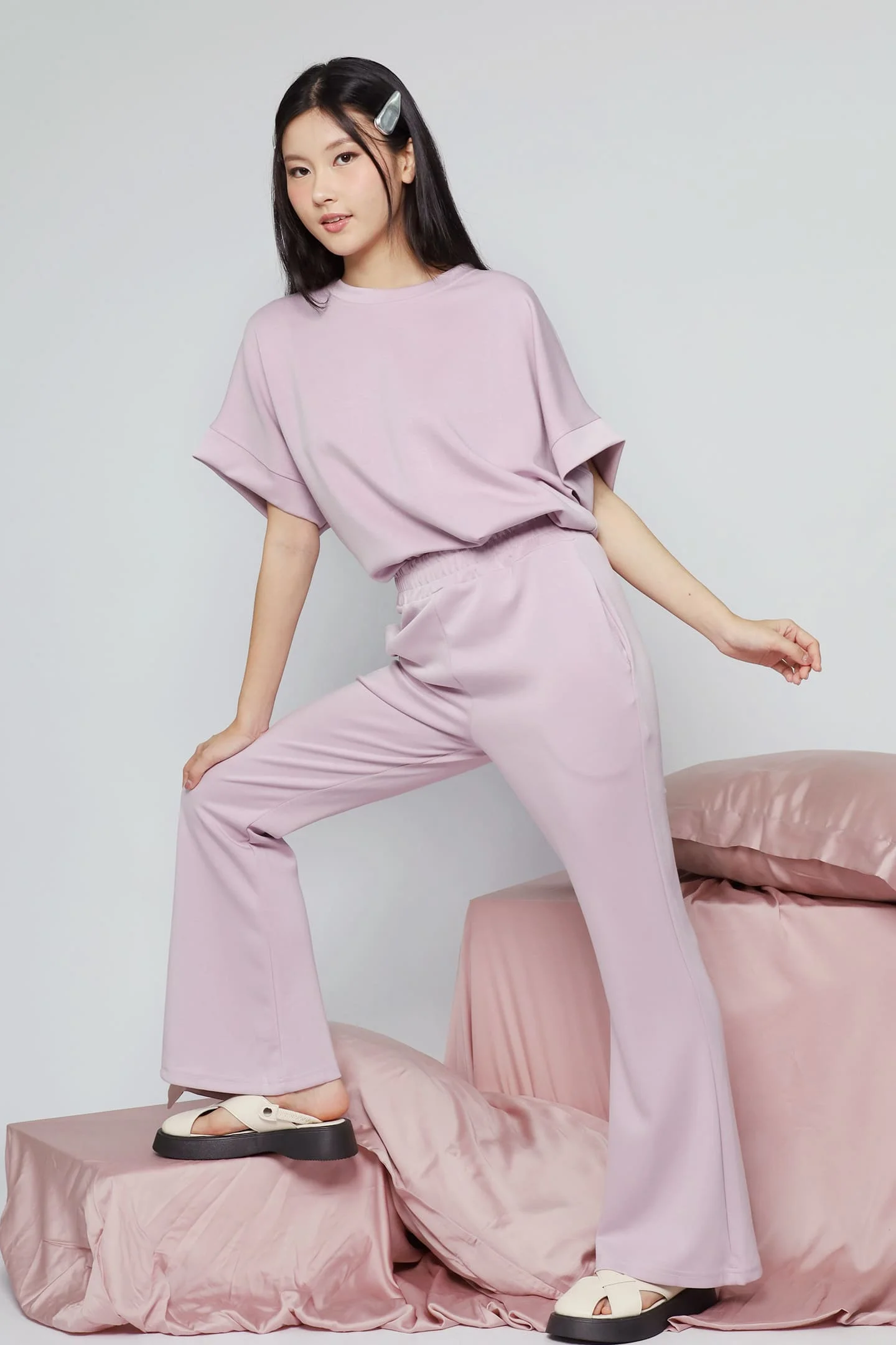 JOY &ndash; Saranghae 2 in 1 Top and Pants Set in Lilac Purple