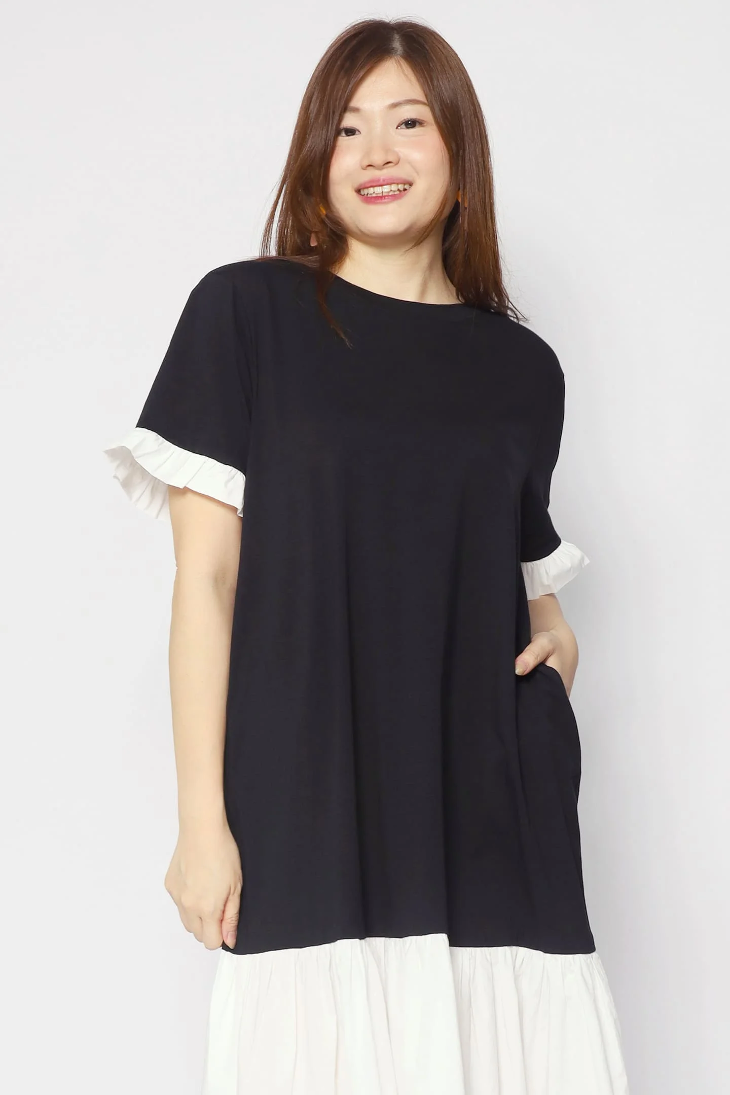 Krista Dress in Black White